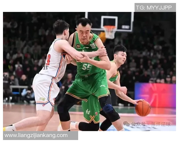 2020CBA辽宁队与新疆队激战回顾精彩瞬间与战术分析